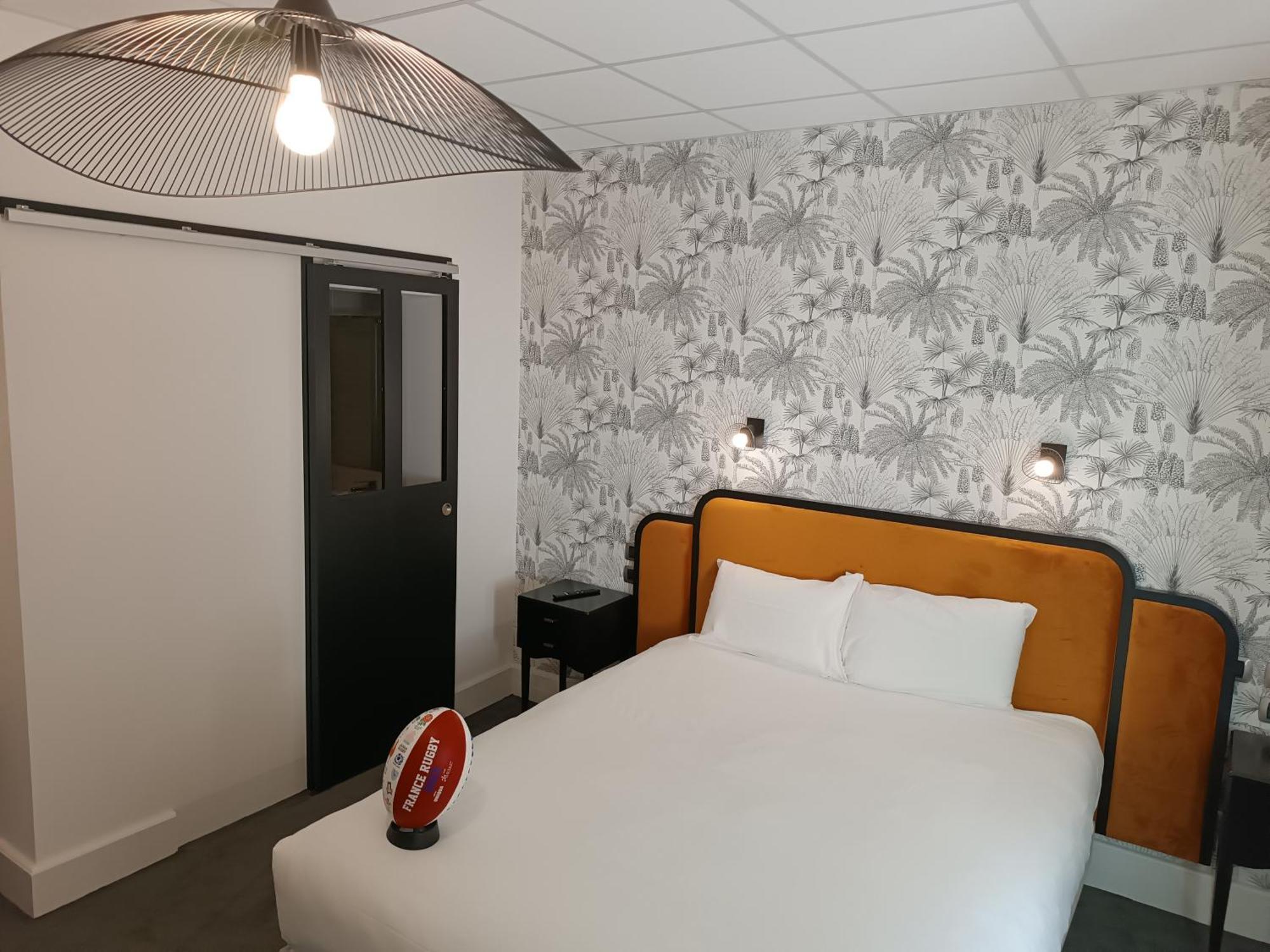 Contact Hotel Limoges - Hotel Des Deux Moulins Exterior foto